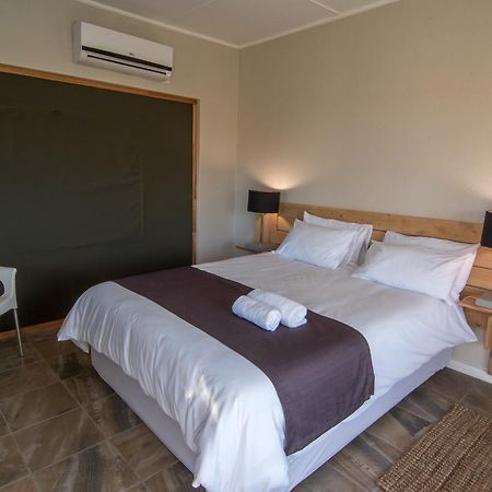 Letsatsi Lodge Vanrhynsdorp Экстерьер фото